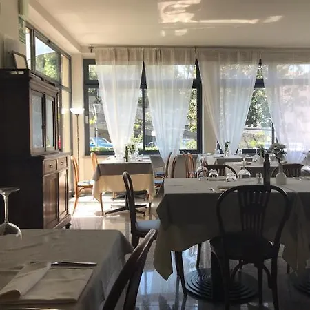 호텔 E Ristorante Cassone 2*