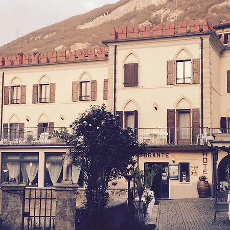 호텔 E Ristorante Cassone 말세진느
