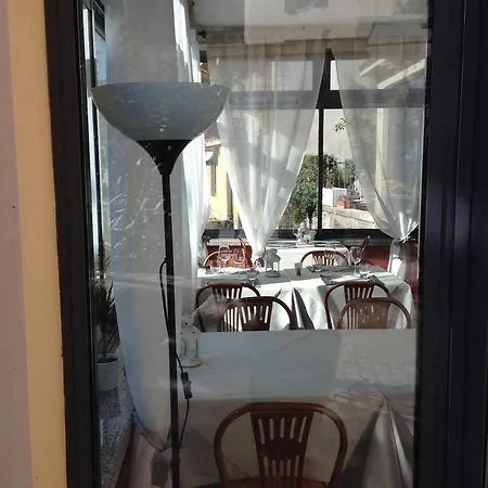 E Ristorante Cassone 2* 말세진느